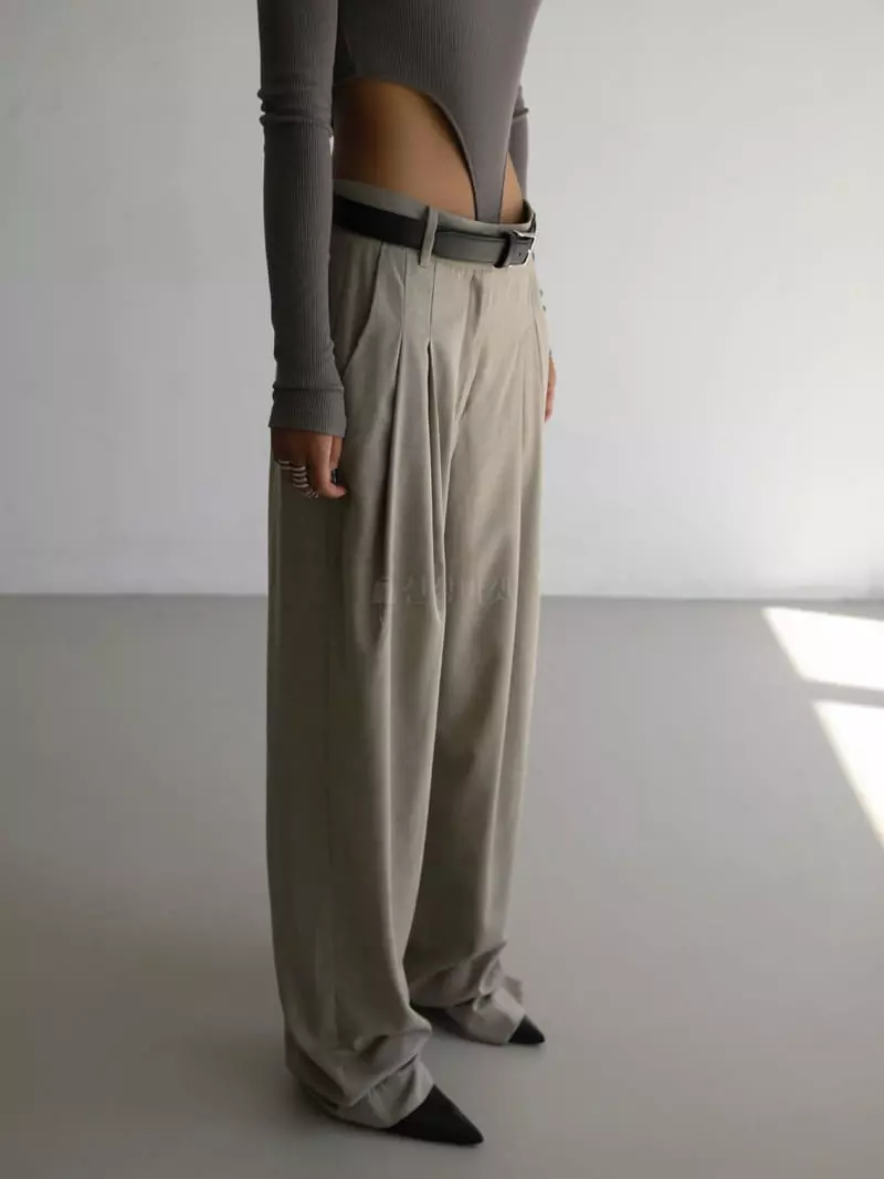 Paper Moon - Korean Women Fashion - #momslook - Maxy Pintuck Pants - 3