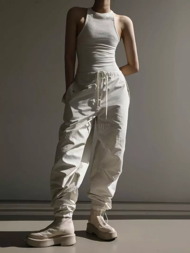Paper Moon - Korean Women Fashion - #momslook - Back Strap Bodysuit - 2