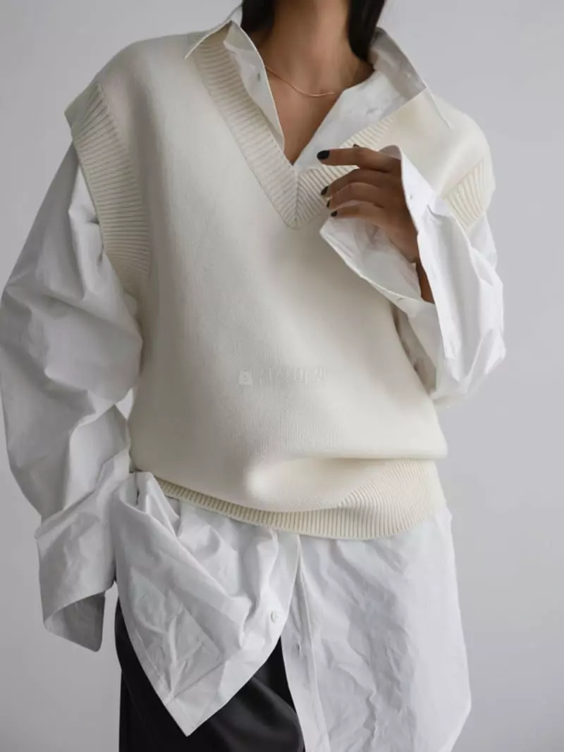 Paper Moon - Korean Women Fashion - #womensfashion - Oversize V Neck Vest - 4