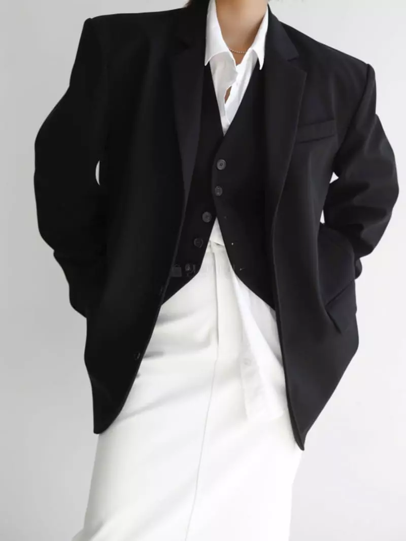 Paper Moon - Korean Women Fashion - #momslook - Oversize Three Button Single Jacket - 9