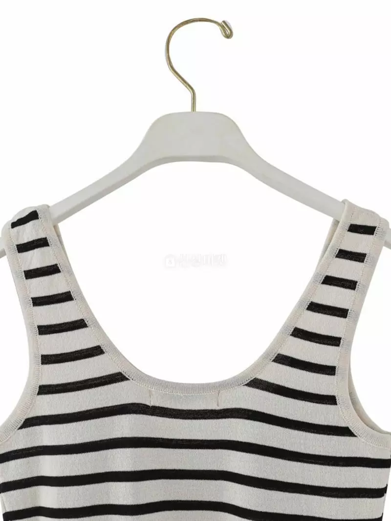 Paper Moon - Korean Women Fashion - #momslook - Crop Tank Sleeveless Knit Top - 11