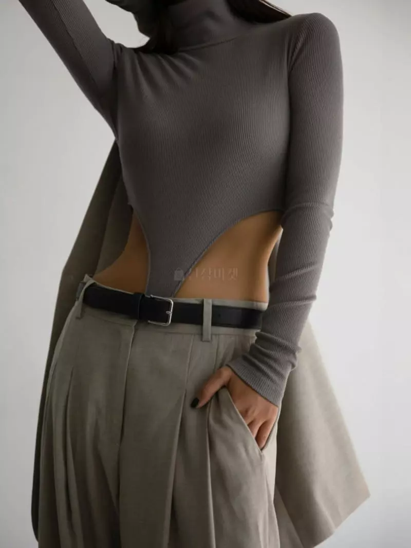 Paper Moon - Korean Women Fashion - #momslook - Turtleneck Bodysuit - 4