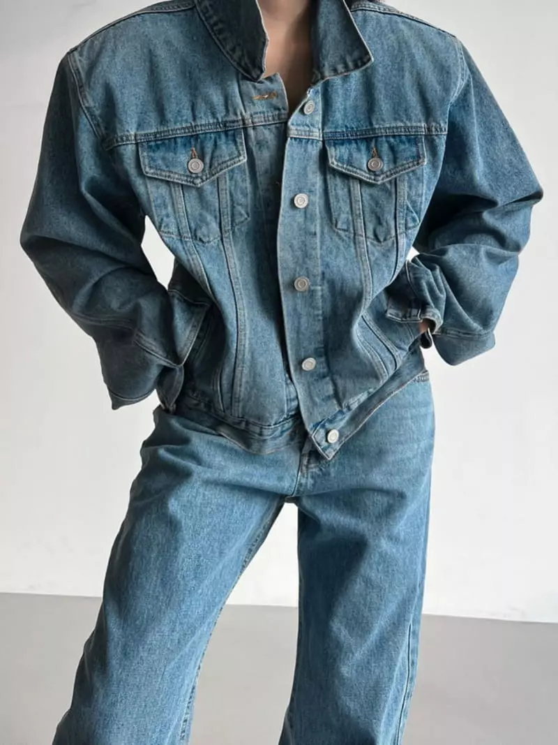 Paper Moon - Korean Women Fashion - #thelittlethings - Maxy Padded Shoulder Denim Jacket - 3