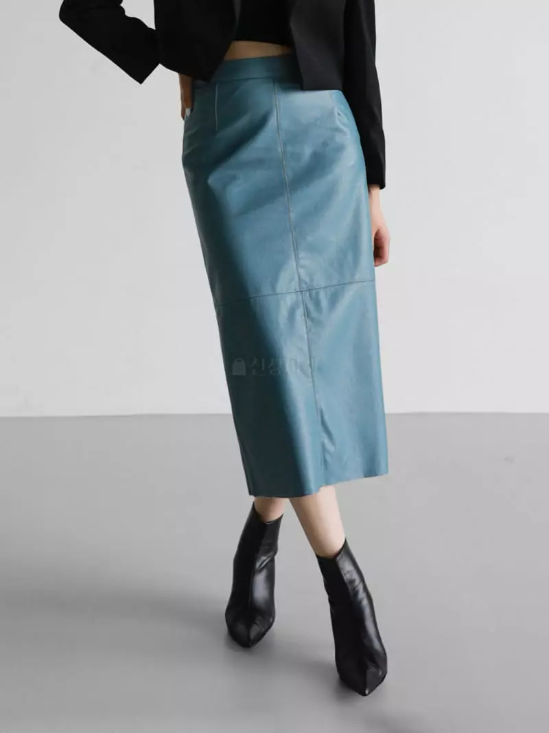 Paper Moon - Korean Women Fashion - #vintageinspired - Leatehr Slit Plare Skirt - 2