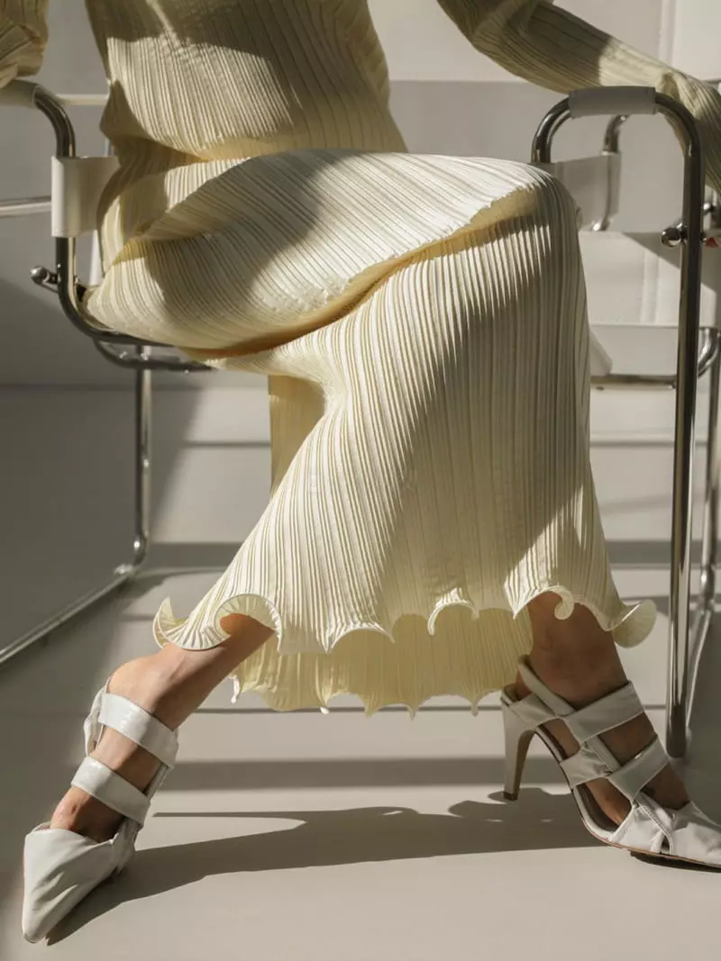 Paper Moon - Korean Women Fashion - #womensfashion - High Color Pleats  - 2