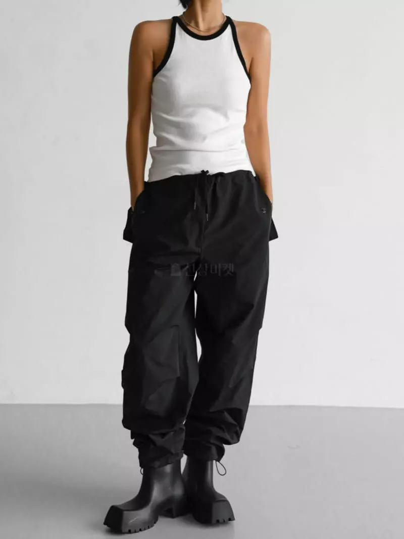 Paper Moon - Korean Women Fashion - #womensfashion - Drawing String Waist Pants - 5