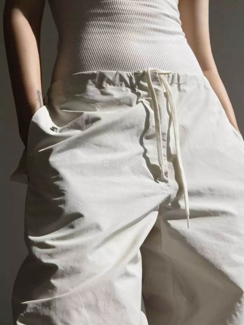 Paper Moon - Korean Women Fashion - #womensfashion - Drawing Waist Pants