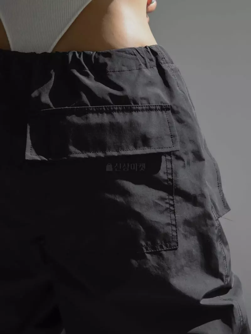 Paper Moon - Korean Women Fashion - #womensfashion - Drawing Waist Pants - 9