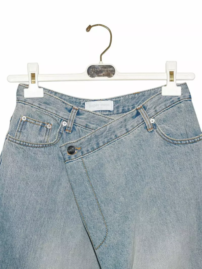 Paper Moon - Korean Women Fashion - #womensfashion - Wrap Detail Jeans - 3