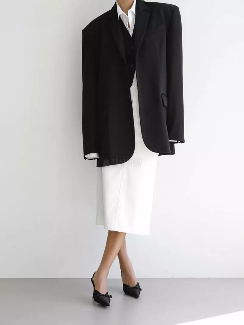 Paper Moon - Korean Women Fashion - #womensfashion - Oversize Three Button Single Jacket - 10