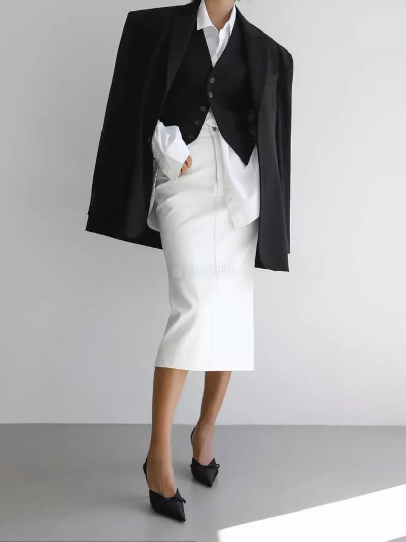 Paper Moon - Korean Women Fashion - #womensfashion - Oversize Three Button Single Jacket - 12