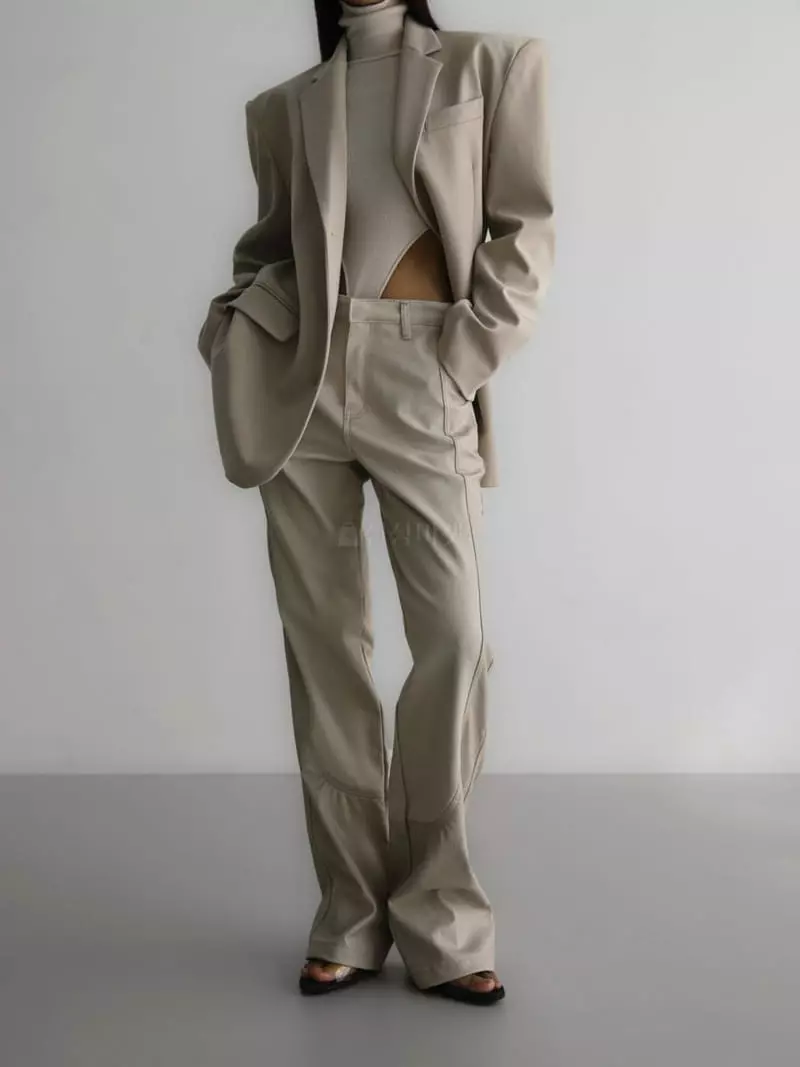 Paper Moon - Korean Women Fashion - #womensfashion - Oversize Three Button Single Jacket - 2
