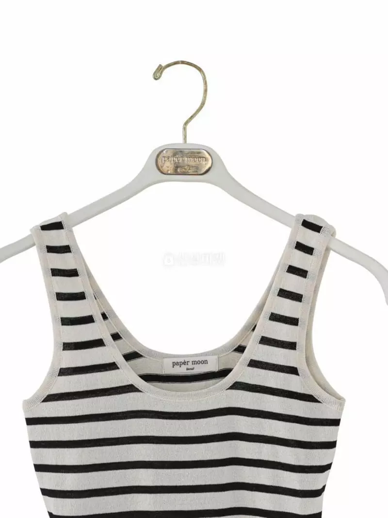 Paper Moon - Korean Women Fashion - #womensfashion - Crop Tank Sleeveless Knit Top - 6