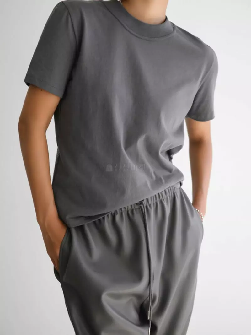 Paper Moon - Korean Women Fashion - #womensfashion - Crew Round Slim Tee