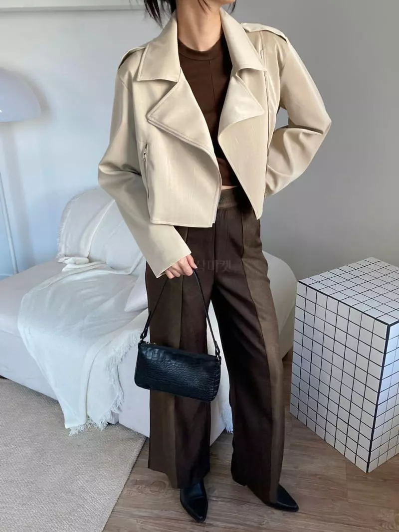 Pic - Korean Women Fashion - #momslook - Tone On Tone Pants - 12