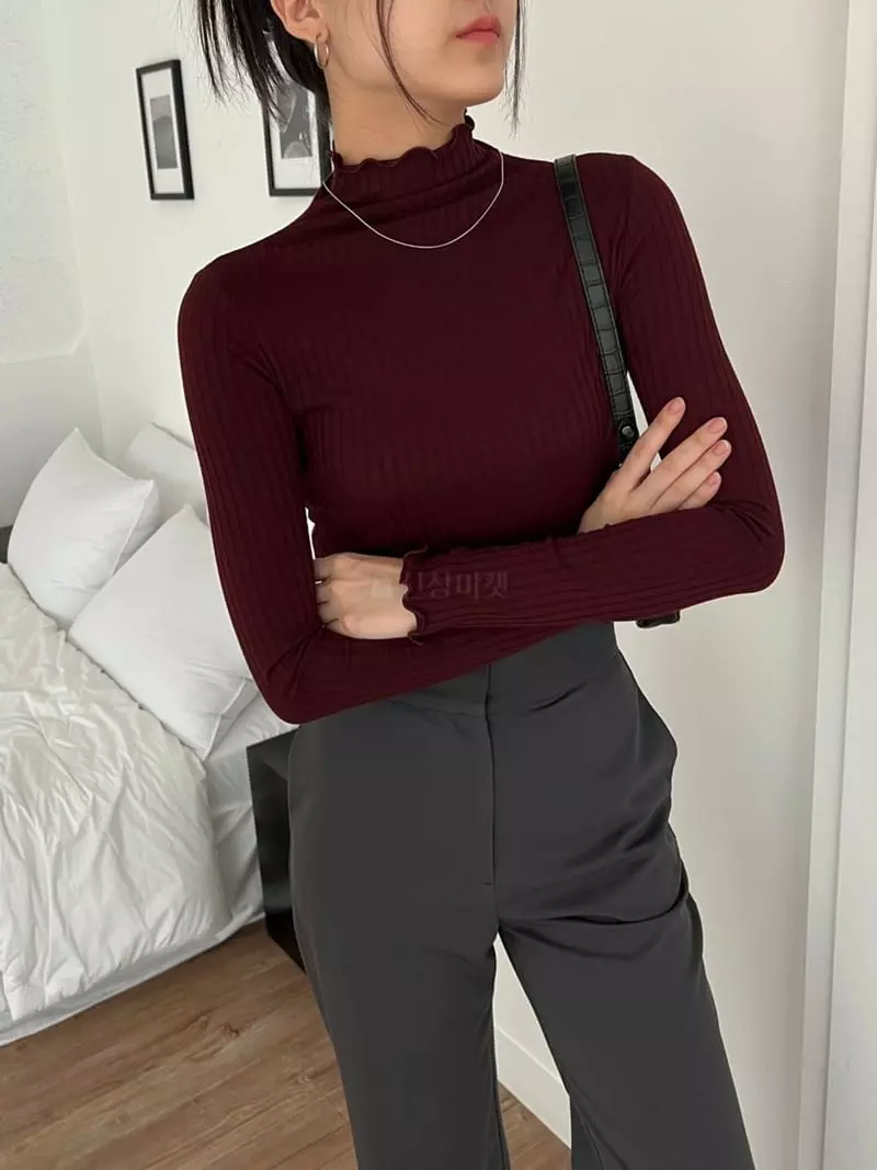 Pic - Korean Women Fashion - #momslook - Mock Neck Rib Tee - 3