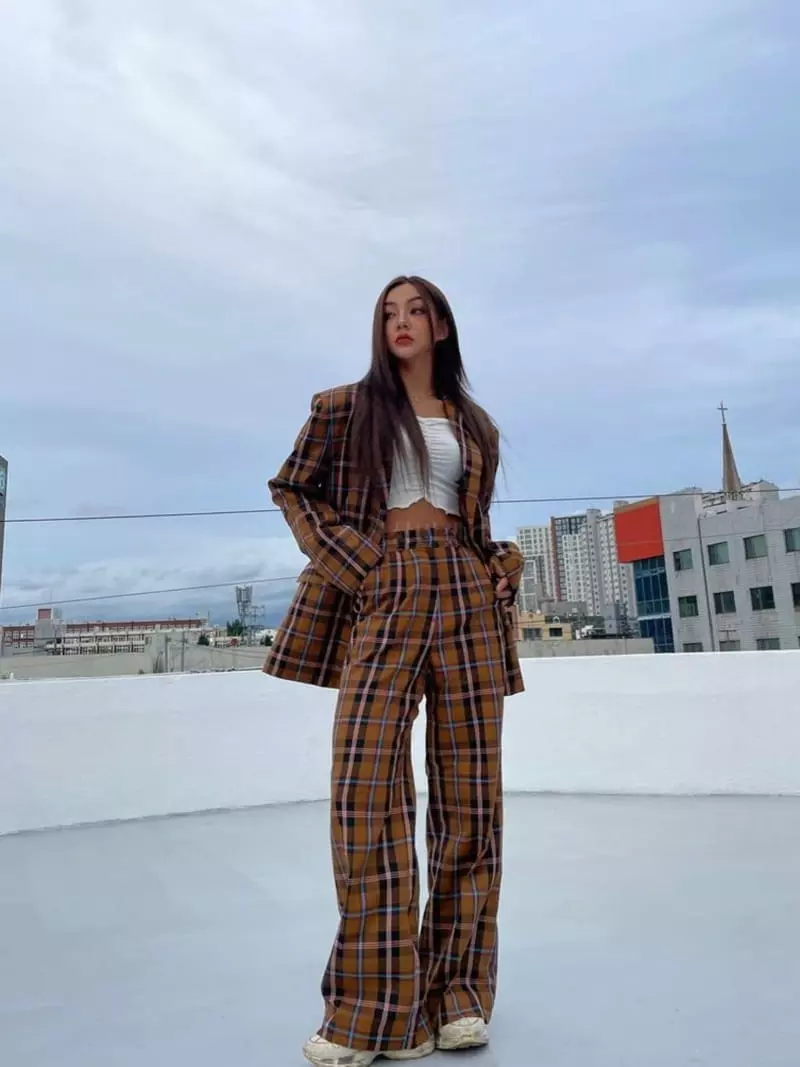 Pic - Korean Women Fashion - #momslook - Daddy Check Jacket - 4