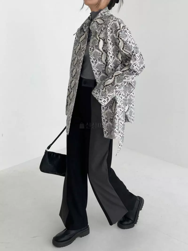 Pic - Korean Women Fashion - #pursuepretty - Pie Tone Belt Jacket - 2