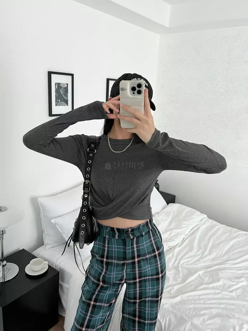 Pic - Korean Women Fashion - #vintagekidsstyle - Twist Rib Tee - 7