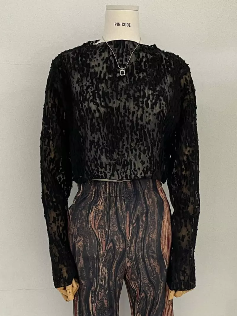 Pin Code - Korean Women Fashion - #womensfashion - Crop Blouse - 3