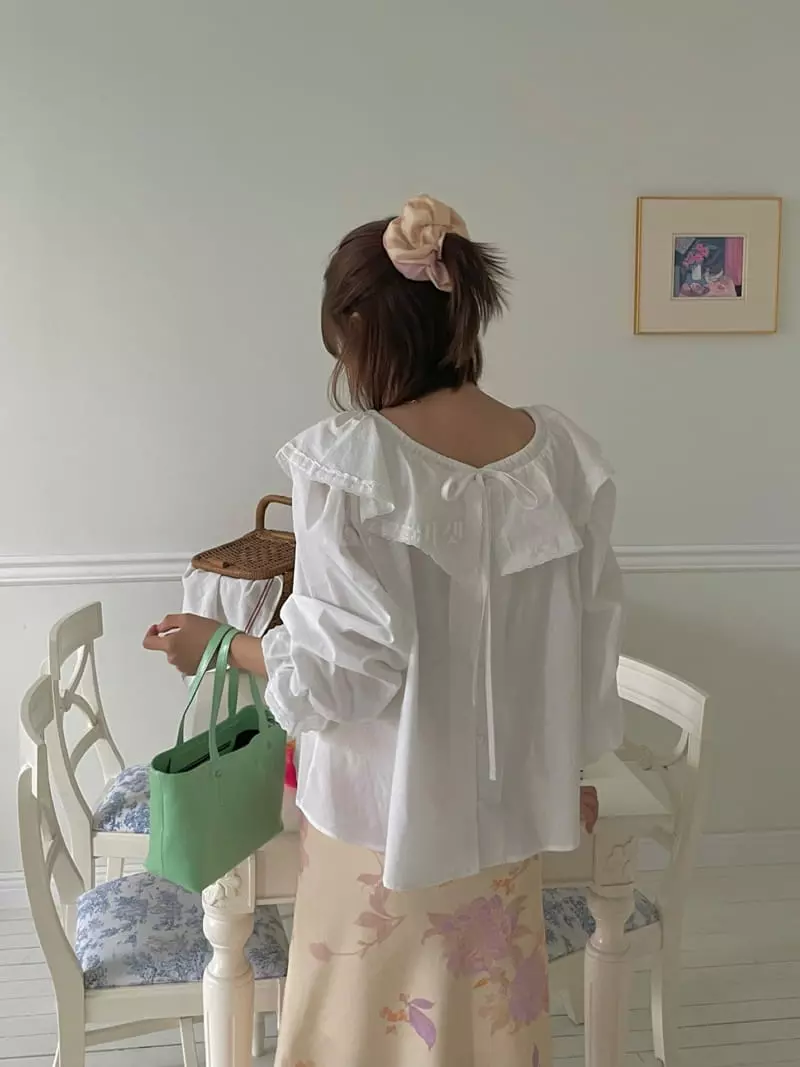 Pink Dolphin - Korean Women Fashion - #momslook - Butter Blouse