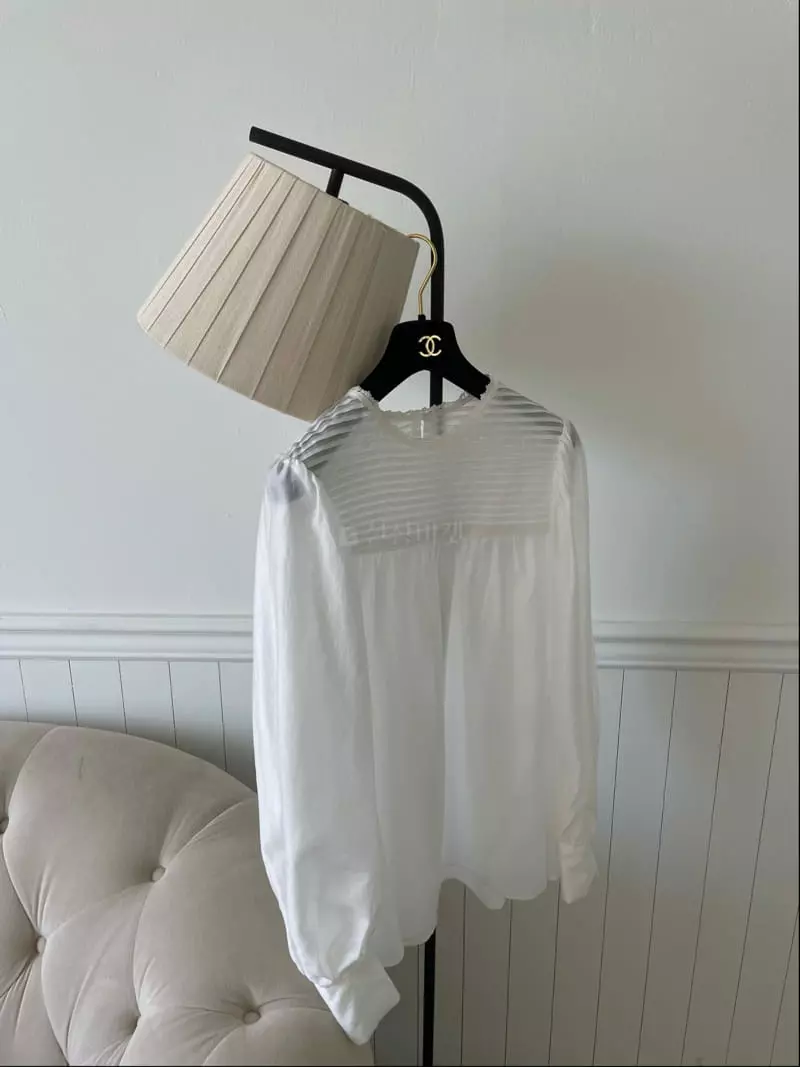 Pink Dolphin - Korean Women Fashion - #momslook - Mimi Blouse