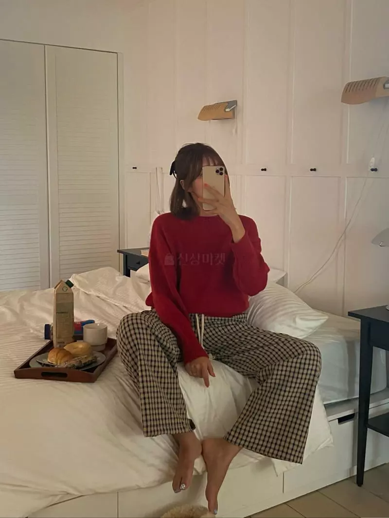 Pink Dolphin - Korean Women Fashion - #momslook - Nef Pullover Knit - 8