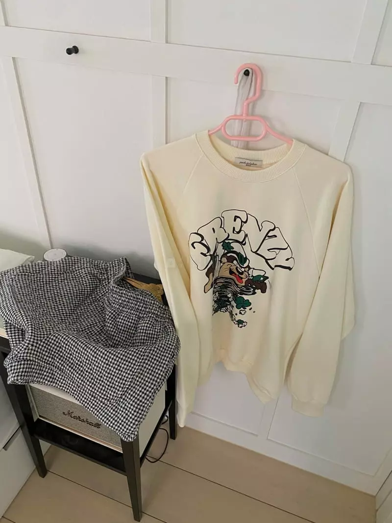 Pink Dolphin - Korean Women Fashion - #momslook - Clover Sweatshirt - 9