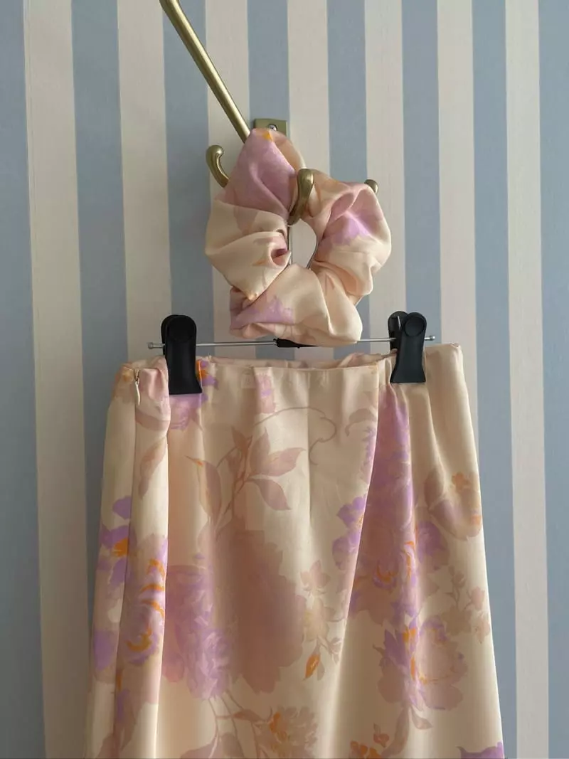 Pink Dolphin - Korean Women Fashion - #romanticstyle - Mandarine Skirt - 3
