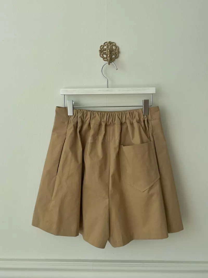 Pink Dolphin - Korean Women Fashion - #thatsdarling - Wrinkle Shorts
