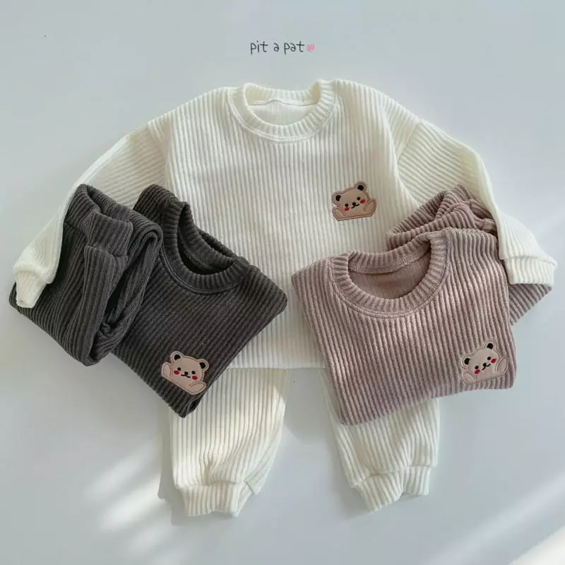 Pitapat - Korean Baby Fashion - #babyfever - Hurry Up Bear Knit Top Bottom Set - 6
