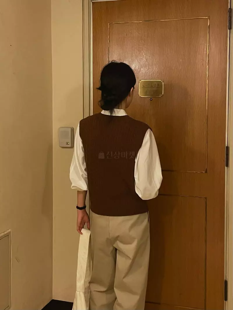 Plat - Korean Women Fashion - #momslook - Cable Vest - 9