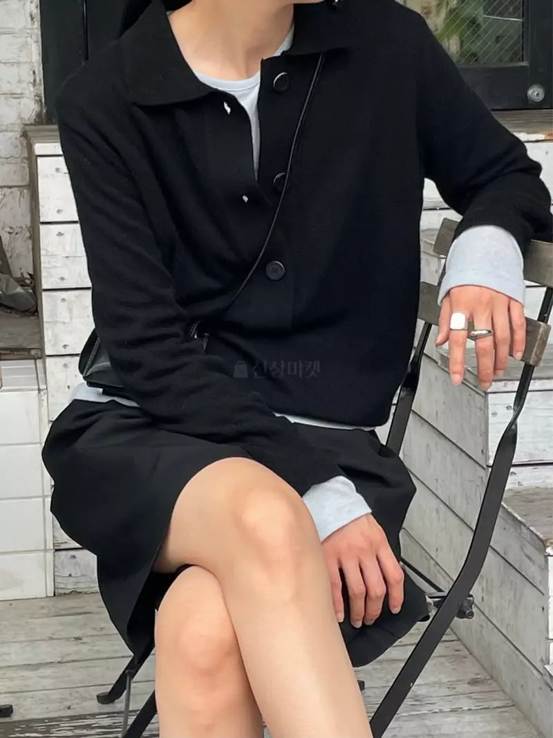 Plat - Korean Women Fashion - #momslook - Cash Collar Button Knit Tee - 9