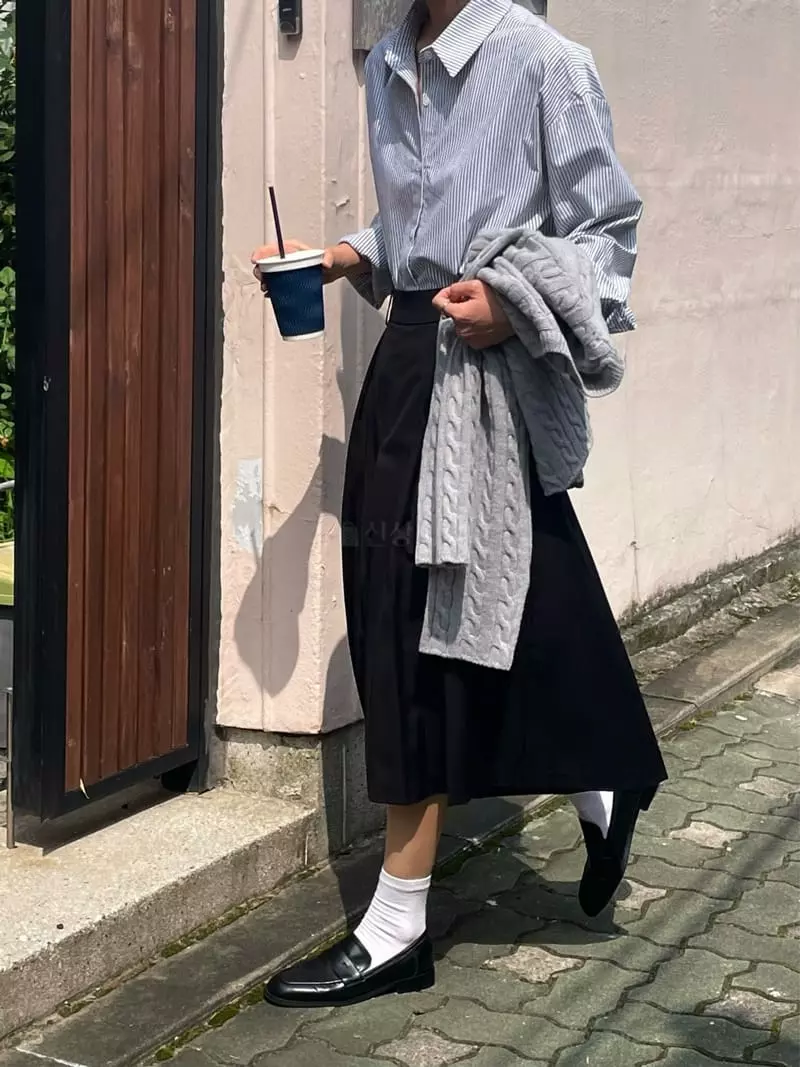 Plat - Korean Women Fashion - #momslook - Breeds Wrinkle Pants - 2