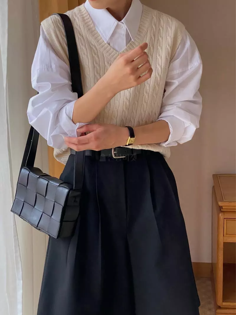 Plat - Korean Women Fashion - #thatsdarling - Cable Vest - 4