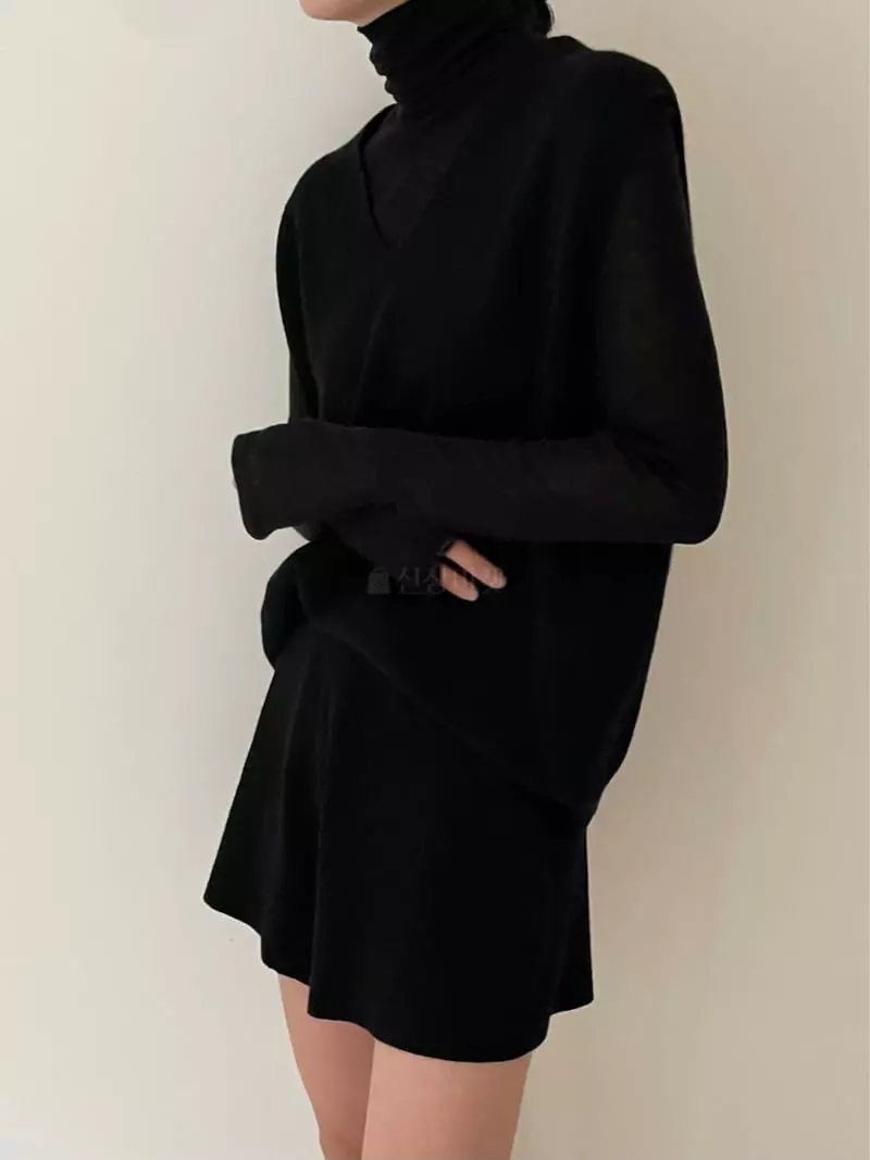 Plat - Korean Women Fashion - #womensfashion - Cash Turtleneck Tee - 8