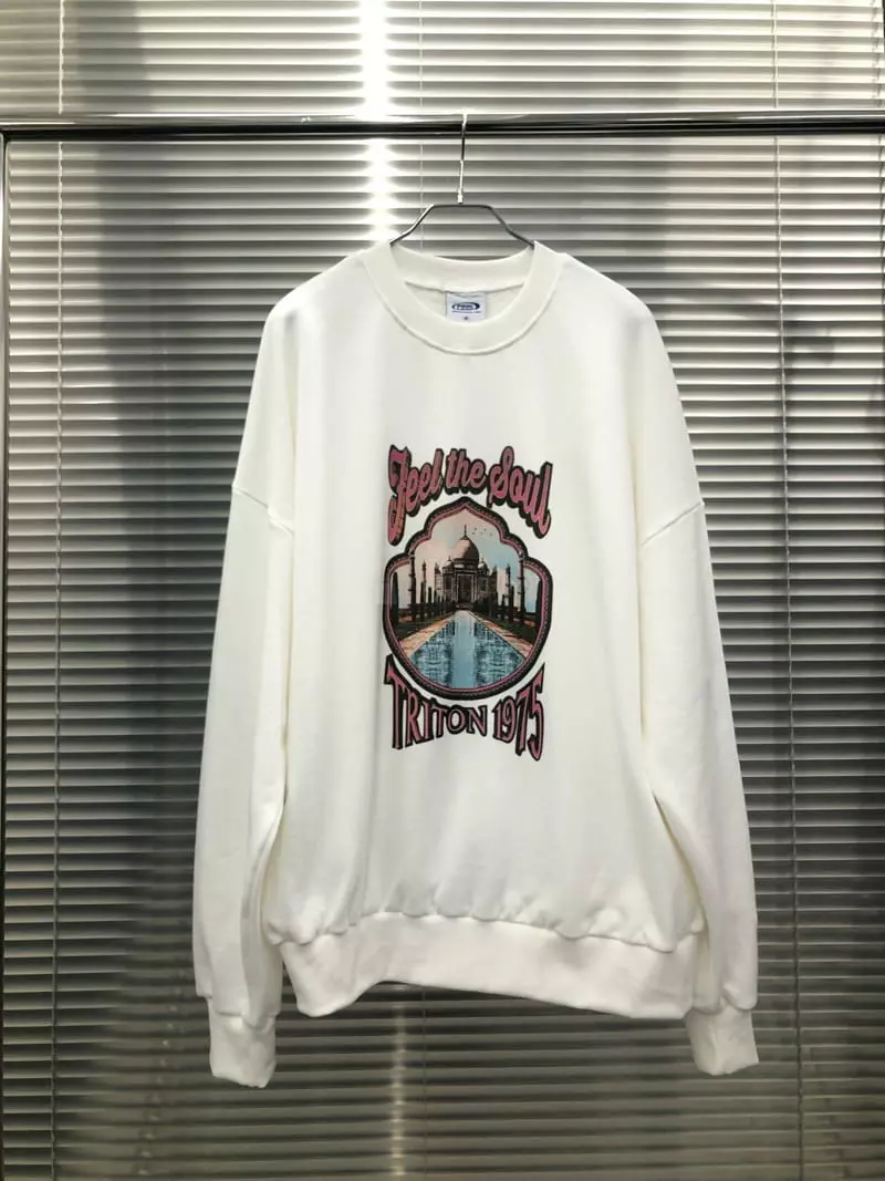Pool Loop - Korean Women Fashion - #momslook - Soul Sweatshirt