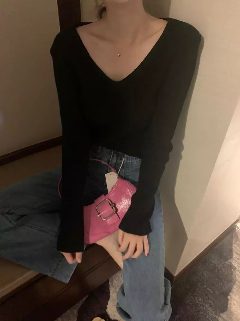 Poster - Korean Women Fashion - #momslook - Apfel Two-way Knit Tee - 8