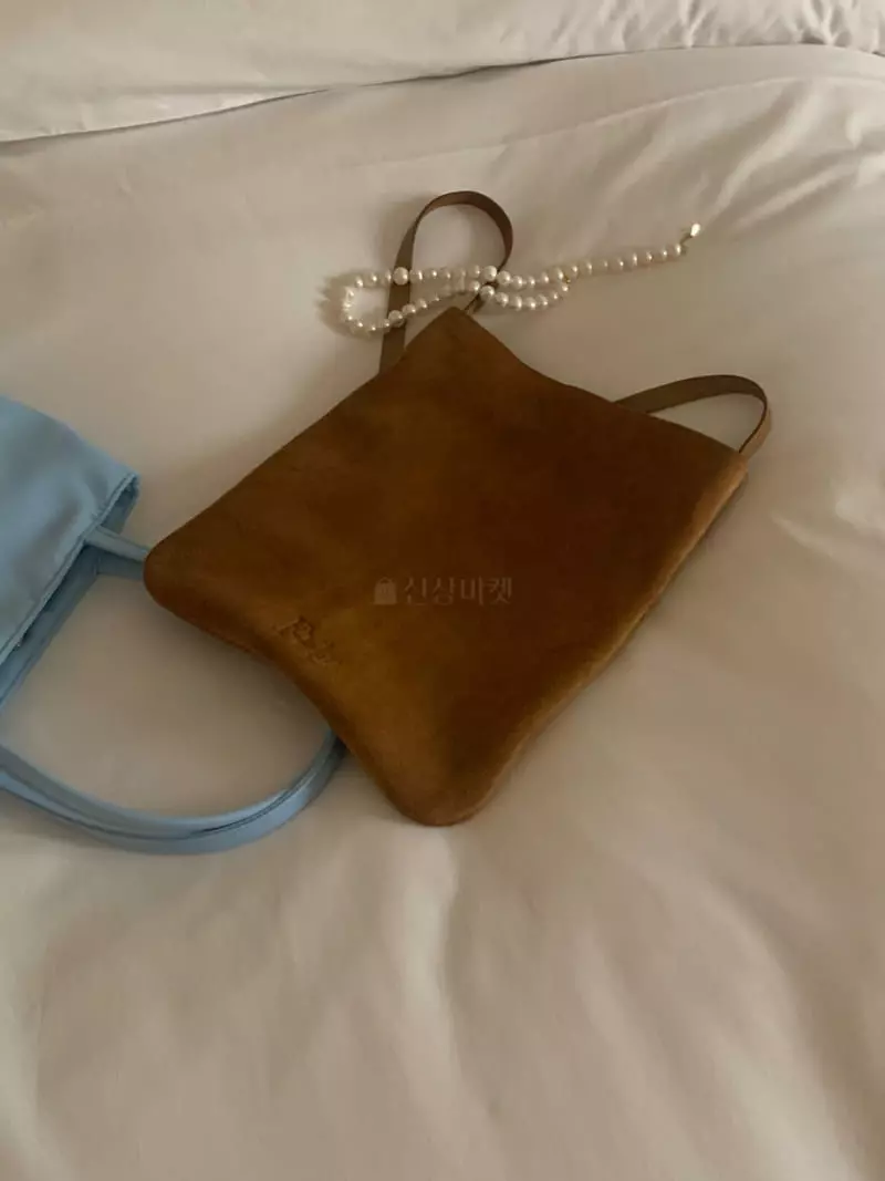 Poster - Korean Women Fashion - #momslook - Real Bag - 3