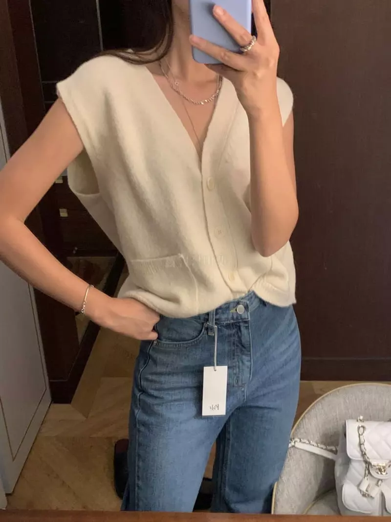 Poster - Korean Women Fashion - #momslook - Mui Vest - 10