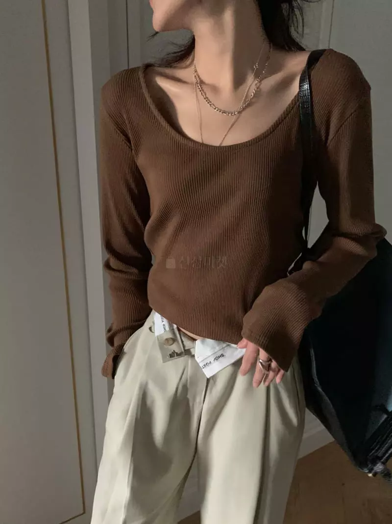 Poster - Korean Women Fashion - #restrostyle - Crova Tee - 4
