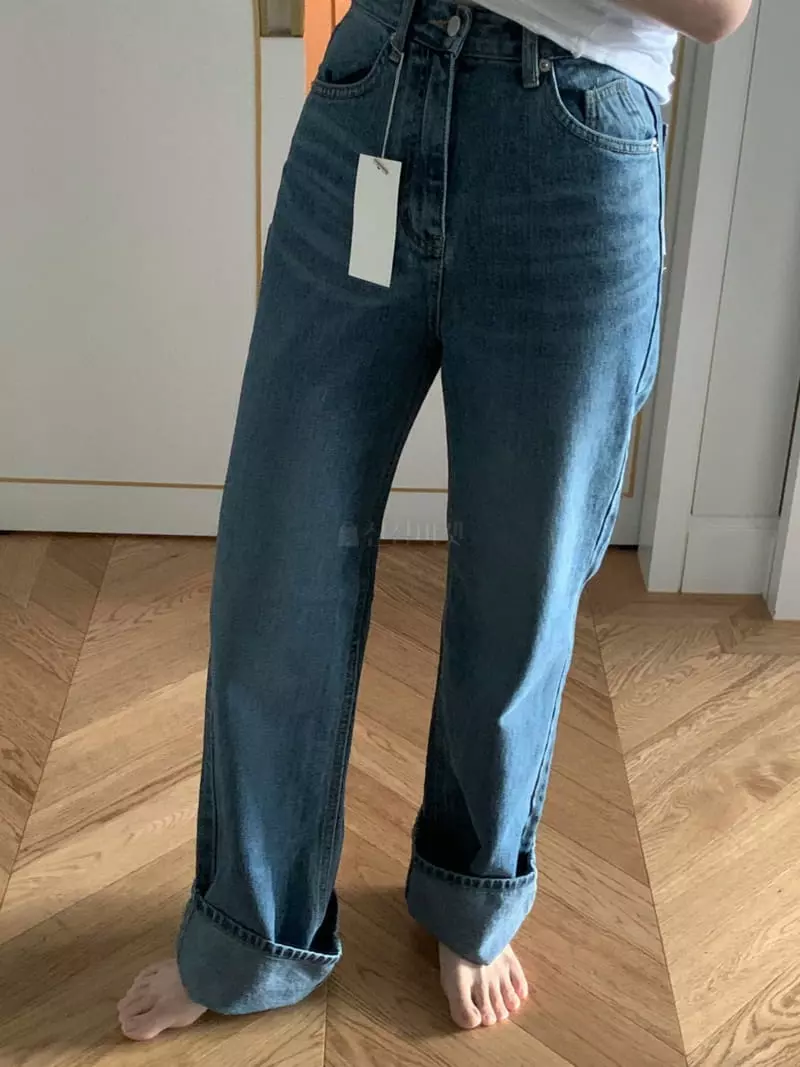 Poster - Korean Women Fashion - #thelittlethings - Caric Roll-up Pants - 10