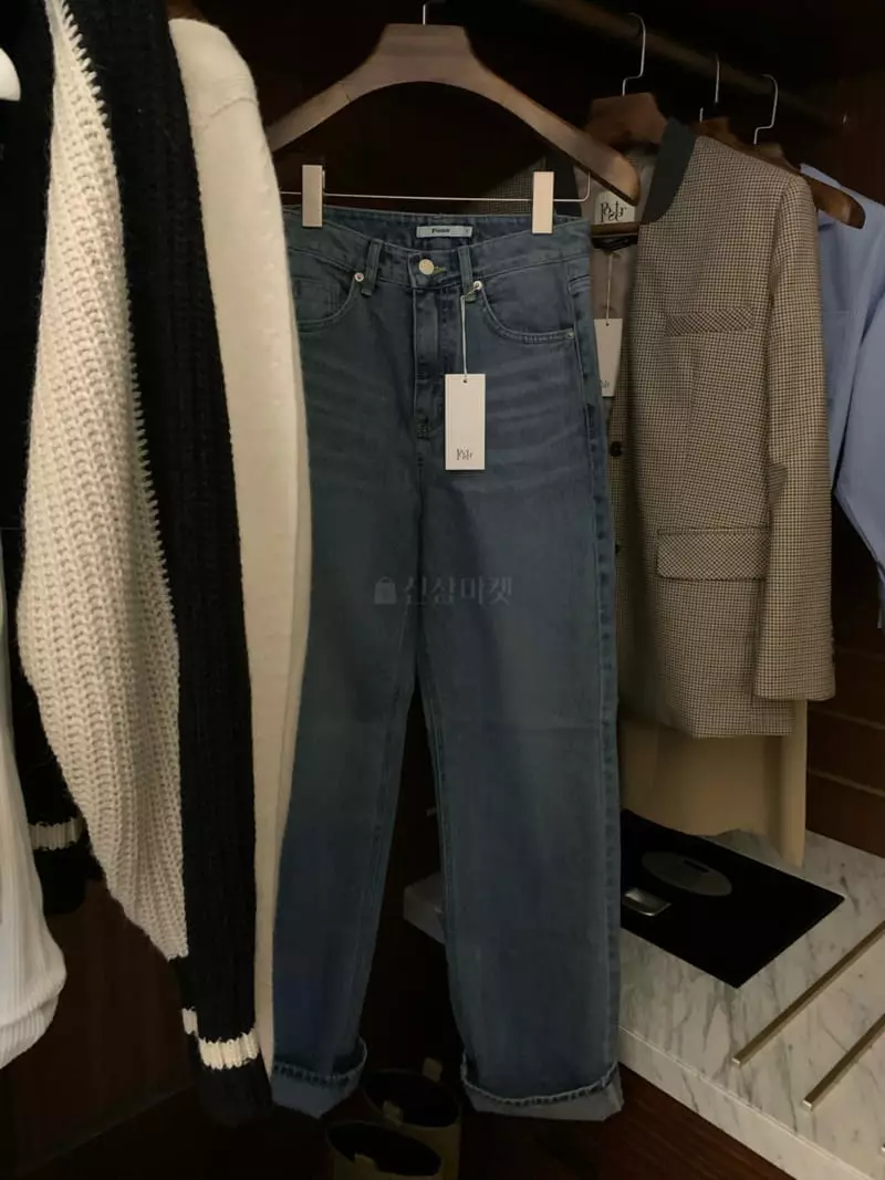 Poster - Korean Women Fashion - #vintageinspired - Caric Roll-up Pants - 4