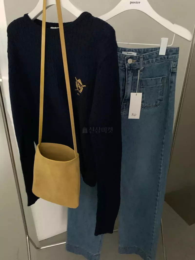 Poster - Korean Women Fashion - #womensfashion - Pocket Jeans - 2