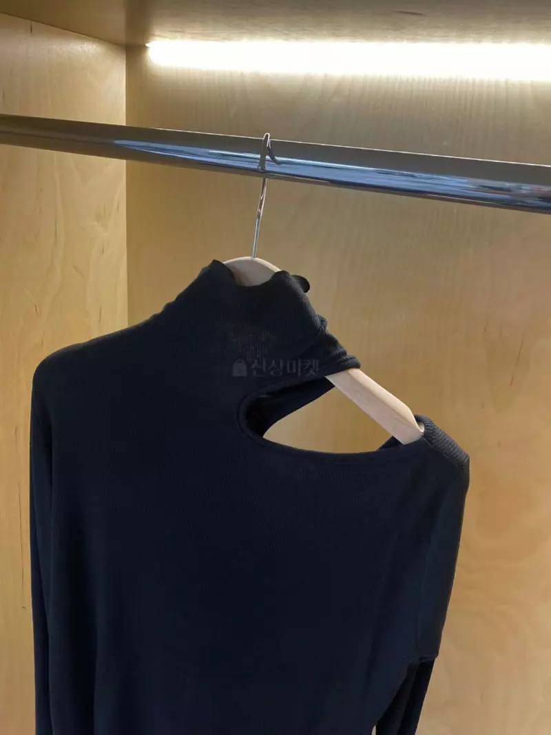 Project View - Korean Women Fashion - #womensfashion - Slit Rib Turtleneck Tee - 2