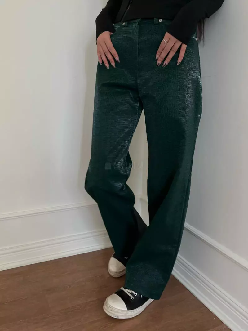 Project Wave - Korean Women Fashion - #momslook - Criker Velvet Pants