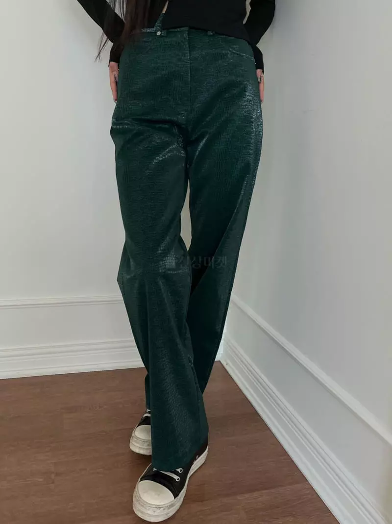 Project Wave - Korean Women Fashion - #momslook - Criker Velvet Pants - 3