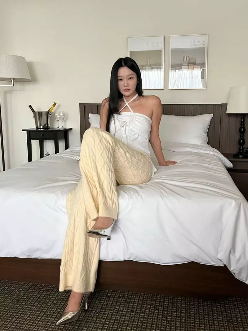 Project Wave - Korean Women Fashion - #womensfashion - Egg Knit Pants - 4