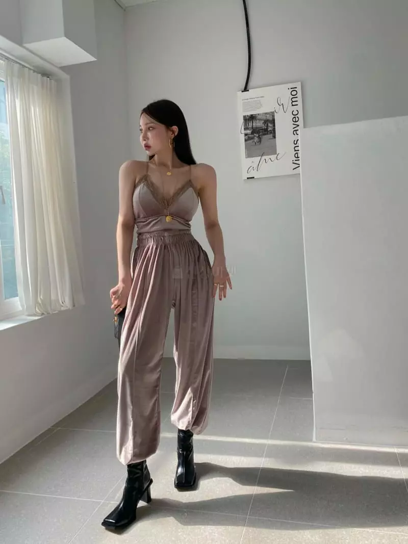 Project Wave - Korean Women Fashion - #momslook - Anna Velvet Pants - 7
