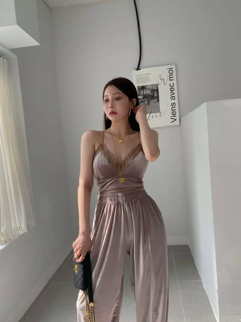 Project Wave - Korean Women Fashion - #momslook - Anna Velvet Pants - 8